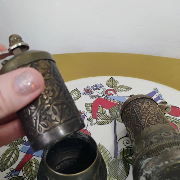 VINTAGE SALT & PEPPER Shakers Bronze Handmade Turkish - Picture 3 of 3
